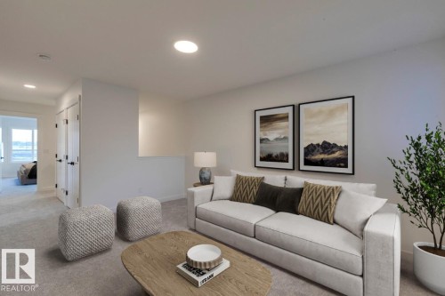 907 18 Avenue, Edmonton, AB - Indoor Photo Showing Living Room