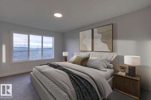 907 18 Avenue, Edmonton, AB - Indoor Photo Showing Bedroom