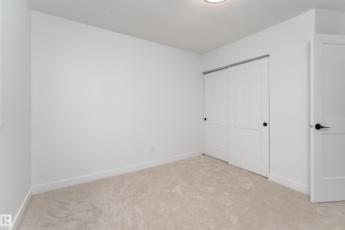 14217 32 Street, Edmonton, AB - Indoor Photo Showing Other Room