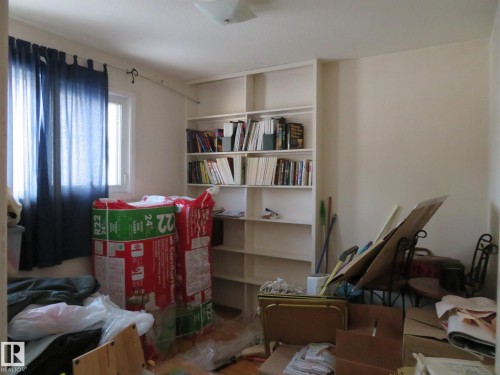 4103 111A Street, Edmonton, AB - Indoor