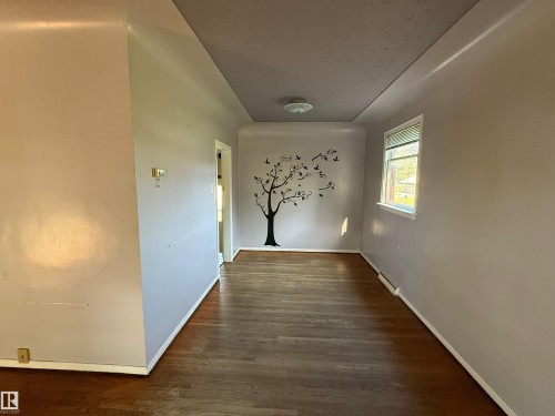 12425 126 Street, Edmonton, AB - Indoor Photo Showing Other Room