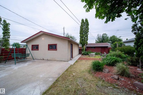 6708 132 Avenue, Edmonton, AB - Outdoor With Exterior