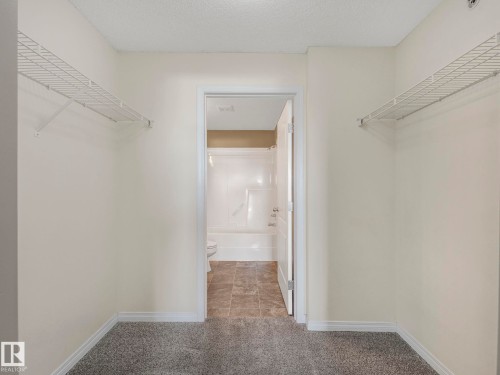 423 1520 Hammond Gate, Edmonton, AB - Indoor With Storage