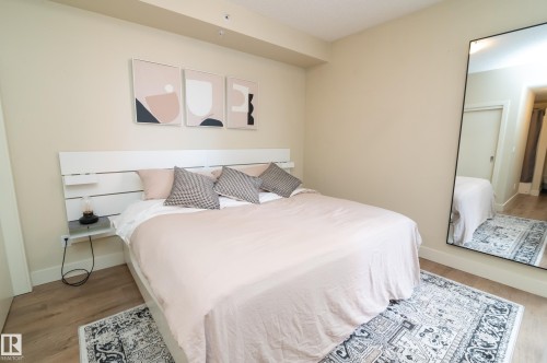 304 11933 Jasper Avenue, Edmonton, AB - Indoor Photo Showing Bedroom