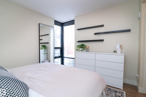 304 11933 Jasper Avenue, Edmonton, AB - Indoor Photo Showing Bedroom