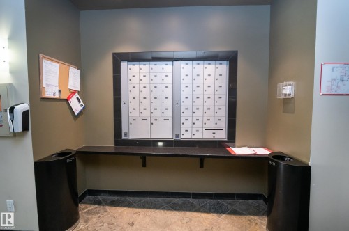 304 11933 Jasper Avenue, Edmonton, AB - Indoor Photo Showing Other Room