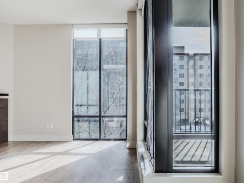304 11933 Jasper Avenue, Edmonton, AB - Indoor Photo Showing Other Room