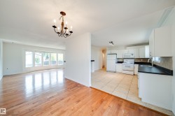 18851 99a Avenue NW  Edmonton, AB T5T 3M9