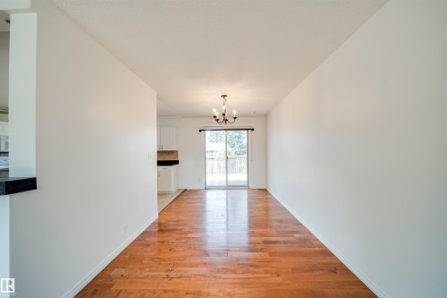 18851 99A Avenue Nw, Edmonton, AB - Indoor Photo Showing Other Room