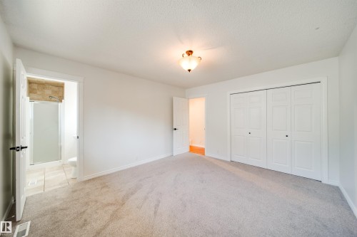 18851 99A Avenue Nw, Edmonton, AB - Indoor