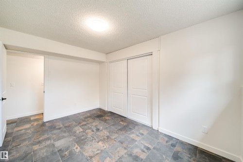 18851 99A Avenue Nw, Edmonton, AB - Indoor Photo Showing Other Room