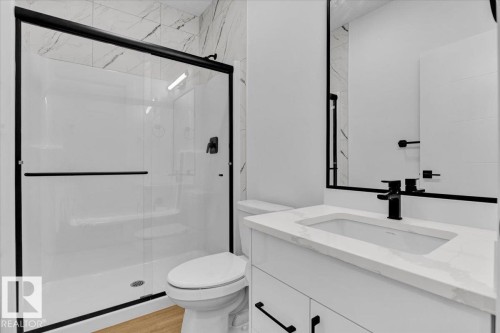 12 Edgefield Way, St. Albert, AB - Indoor Photo Showing Bathroom