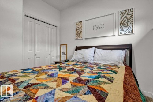 1404 Latta Court, Edmonton, AB - Indoor Photo Showing Bedroom