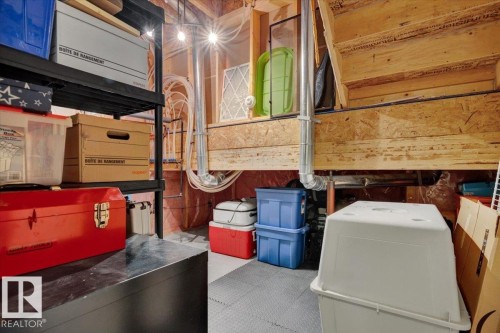 1404 Latta Court, Edmonton, AB - Indoor Photo Showing Laundry Room