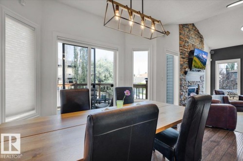 1404 Latta Court, Edmonton, AB - Indoor With Fireplace