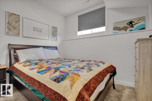 1404 Latta Court, Edmonton, AB - Indoor Photo Showing Bedroom