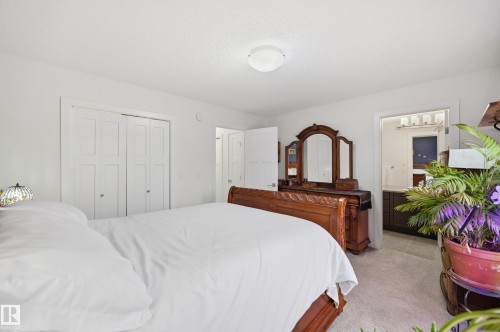 22112 88 Avenue, Edmonton, AB - Indoor Photo Showing Bedroom