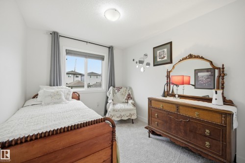 22112 88 Avenue, Edmonton, AB - Indoor Photo Showing Bedroom
