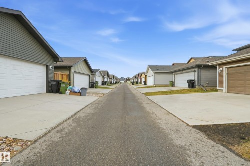 22112 88 Avenue, Edmonton, AB - Outdoor