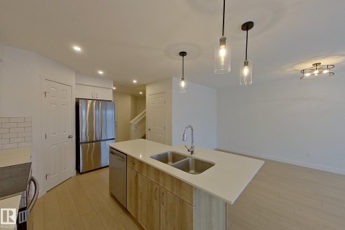 18910 29 Avenue, Edmonton, AB - Indoor Photo Showing Kitchen With Double Sink