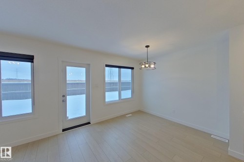 18910 29 Avenue, Edmonton, AB - Indoor Photo Showing Other Room