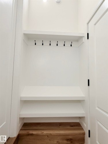 7942 89 Avenue, Edmonton, AB - Indoor