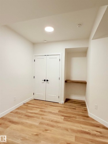 7942 89 Avenue, Edmonton, AB - Indoor Photo Showing Other Room
