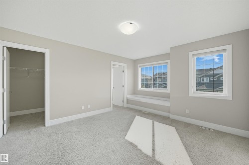 7122 Armour Link, Edmonton, AB - Indoor