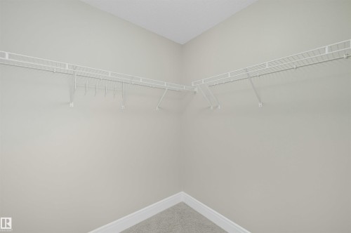 7122 Armour Link, Edmonton, AB - Indoor With Storage