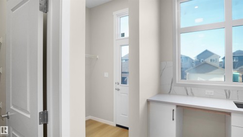 7116 51 Avenue, Beaumont, AB - Indoor