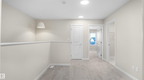 7116 51 Avenue, Beaumont, AB - Indoor Photo Showing Other Room