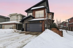 2046 WARE Road  Edmonton, AB T6W 2W4
