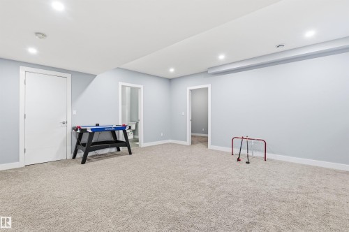 2046 Ware Road, Edmonton, AB - Indoor