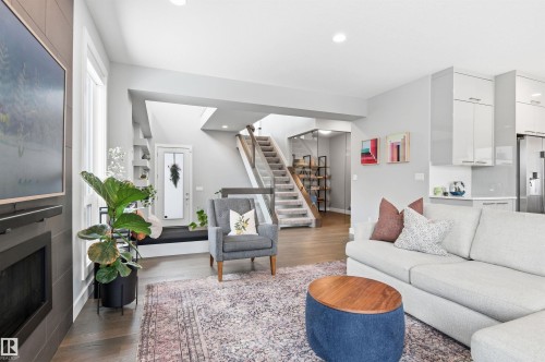 2046 Ware Road, Edmonton, AB - Indoor Photo Showing Living Room With Fireplace