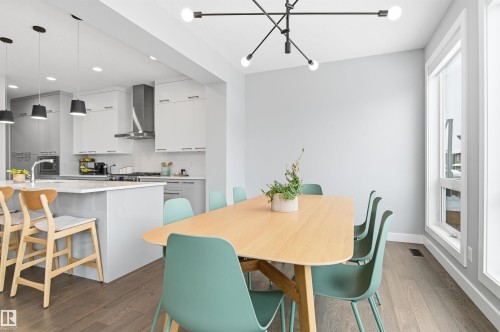 2046 Ware Road, Edmonton, AB - Indoor Photo Showing Dining Room