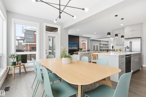 2046 Ware Road, Edmonton, AB - Indoor Photo Showing Other Room