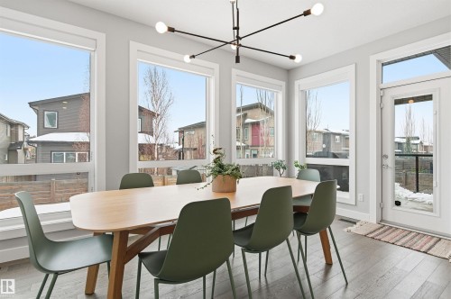 2046 Ware Road, Edmonton, AB - Indoor Photo Showing Dining Room