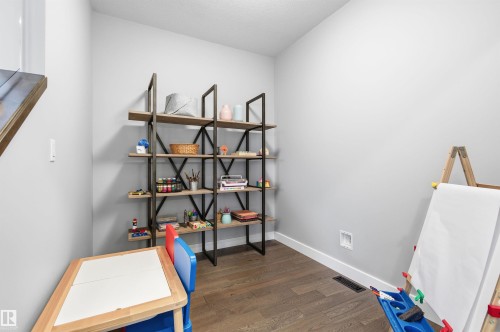 2046 Ware Road, Edmonton, AB - Indoor Photo Showing Other Room