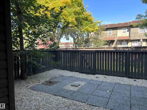 18010 96 Ave, Edmonton, AB - Outdoor