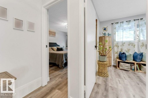 18010 96 Ave, Edmonton, AB - Indoor Photo Showing Other Room