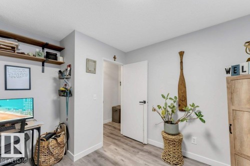 18010 96 Ave, Edmonton, AB - Indoor Photo Showing Other Room