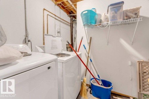 18010 96 Ave, Edmonton, AB - Indoor Photo Showing Laundry Room