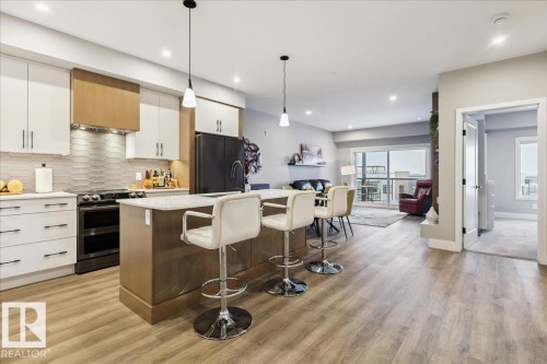 527 7463 May Common, Edmonton, AB - Indoor Photo Showing Kitchen With Upgraded Kitchen