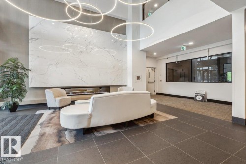 527 7463 May Common, Edmonton, AB - Indoor Photo Showing Other Room