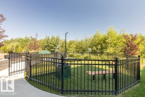 527 7463 May Common, Edmonton, AB - Outdoor