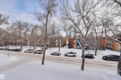 302 10230 114 Street, Edmonton, AB - Outdoor