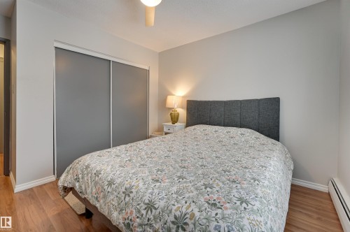 302 10230 114 Street, Edmonton, AB - Indoor Photo Showing Bedroom