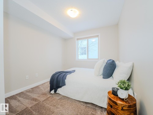 211 11803 22 Avenue, Edmonton, AB - Indoor Photo Showing Bedroom