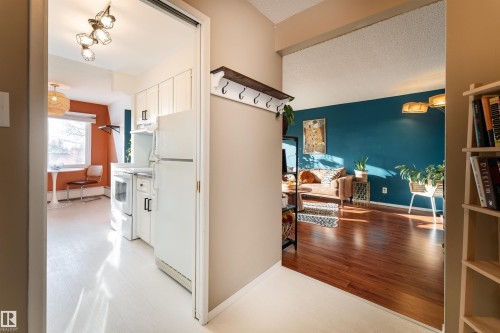 302 11435 41 Avenue, Edmonton, AB - Indoor