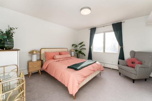 302 11435 41 Avenue, Edmonton, AB - Indoor Photo Showing Bedroom